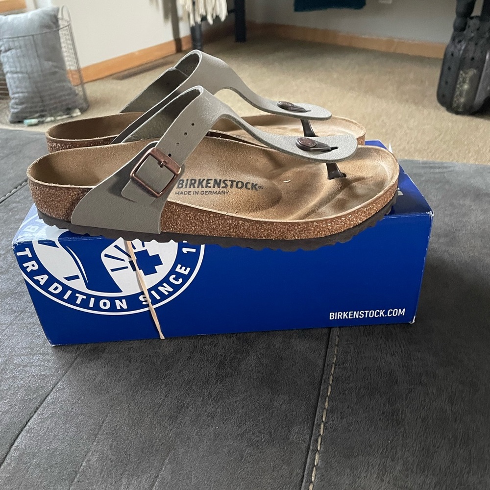 Size 40 Birkenstock Sandals